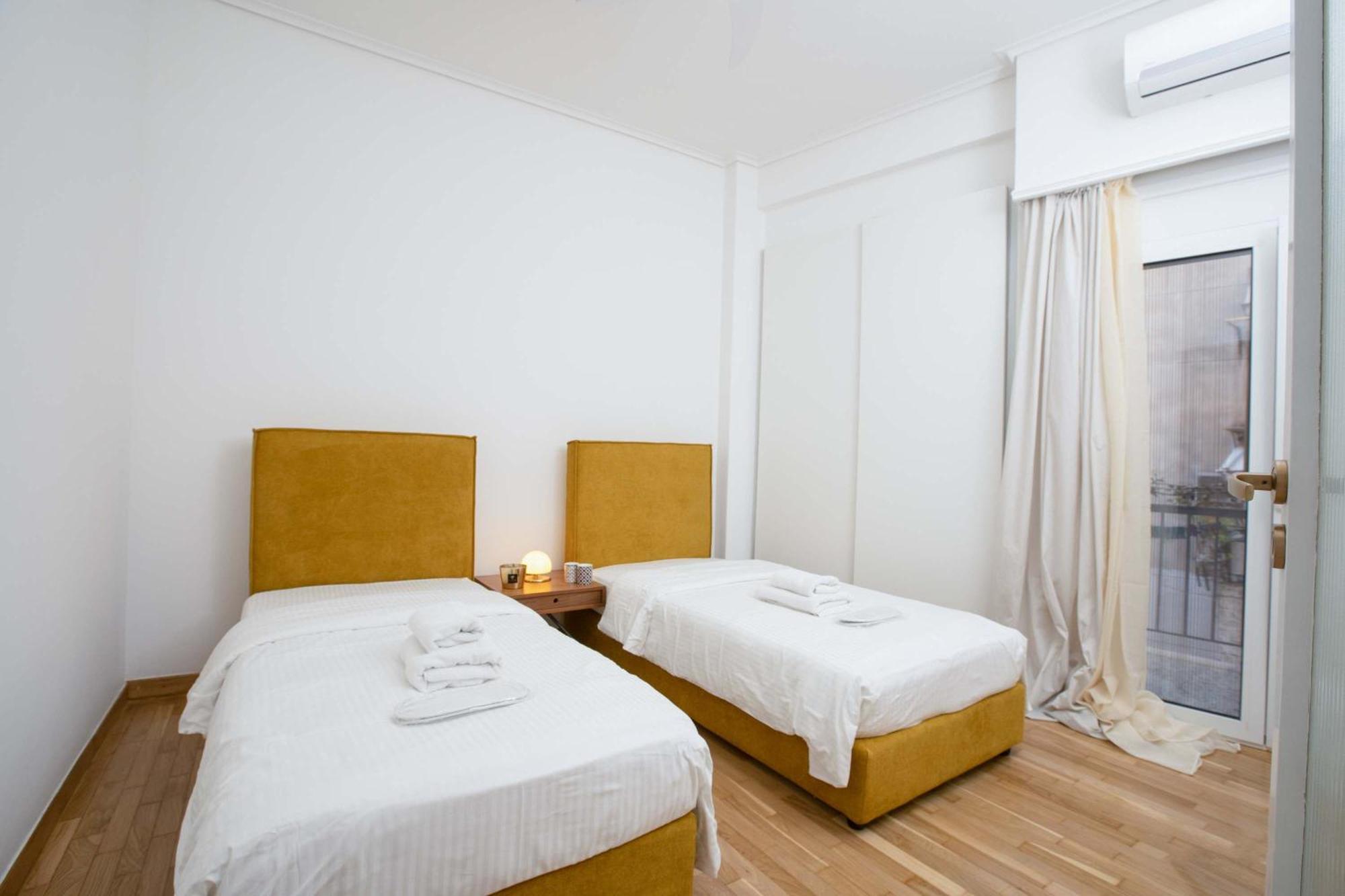 Ruby's Urban Residence Koukaki Athena Bagian luar foto
